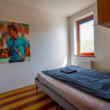 Roger Federer Apartmanja شقة *